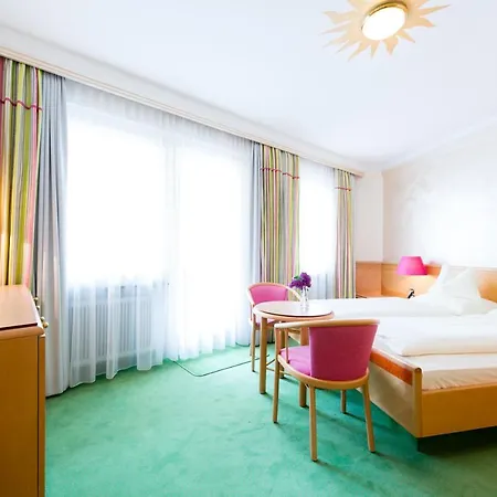 Schrofenstein Hotel