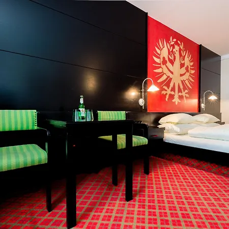 Hotel Schrofenstein