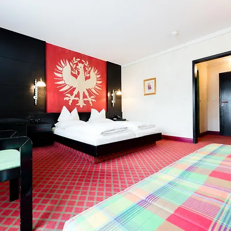 Schrofenstein Hotel 4*