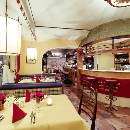 斯科洛芬斯坦酒店 兰德埃克