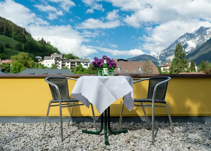 シュロフェンシュタイン 4*