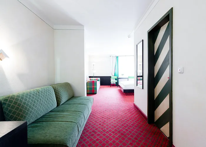 Otel Schrofenstein Landeck